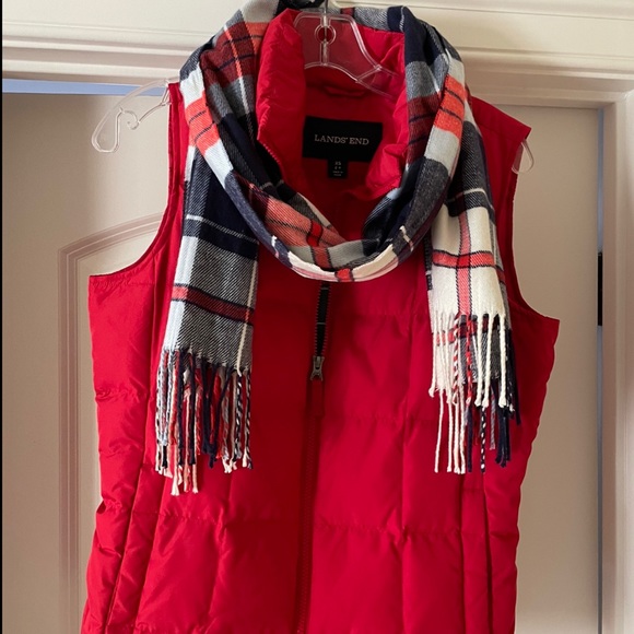 NWT Lands End Red Down Puffer Vest XS - Picture 8 of 8